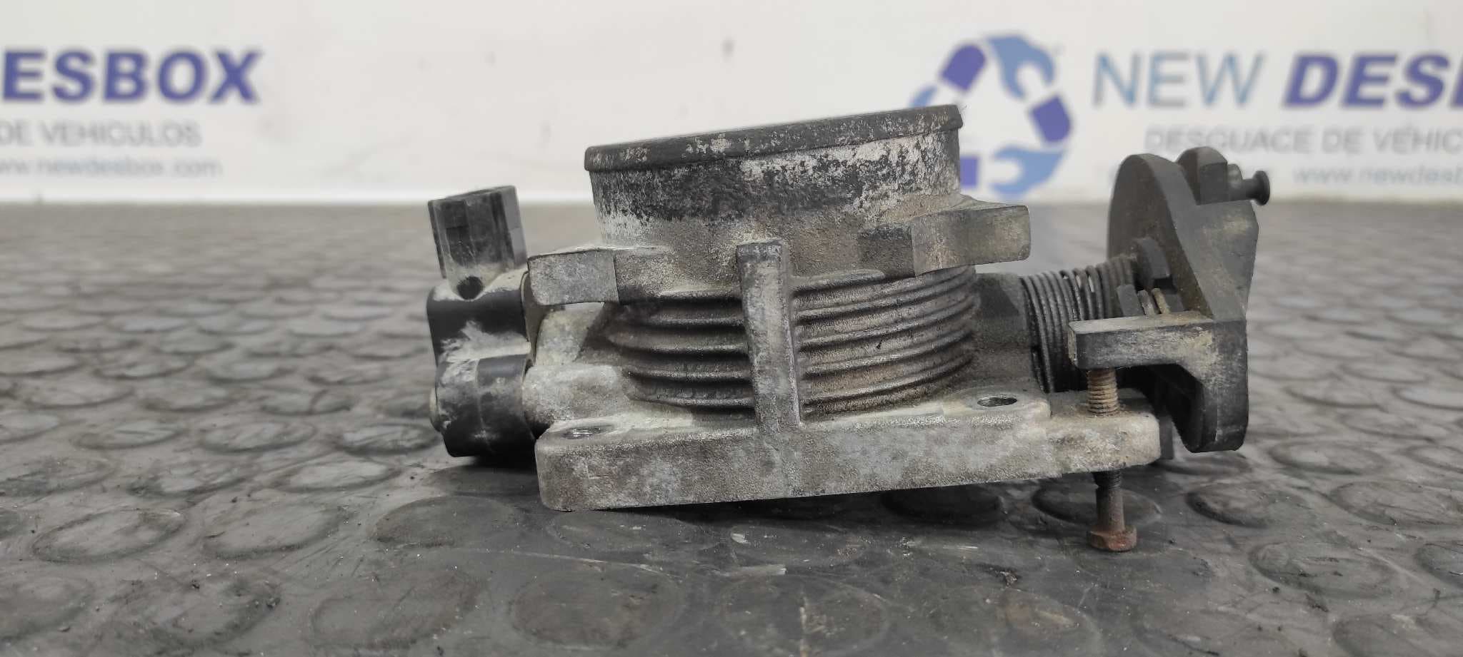 Recambio de CAJA MARIPOSA para FORD EXPLORER 4.0 V6 CAT XS         referencia OEM IAM F77U9U538AC   - GRIS 2