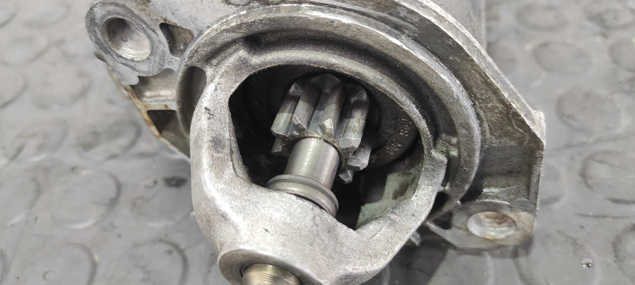 Recambio de MOTOR ARRANQUE para FORD SCORPIO BERL./TURNIER 2.9 V6 24V CAT COSWORTH   referencia OEM IAM 91GB11000AA   - NEGRO 4