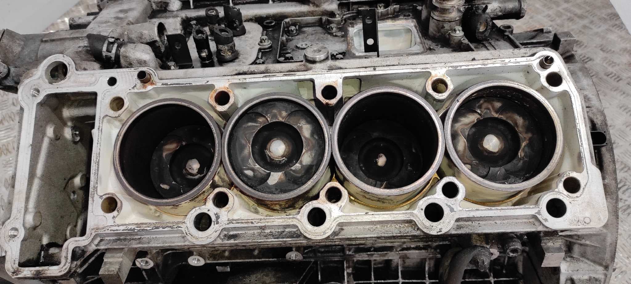 Recambio de BLOQUE para MERCEDES-BENZ CLASE G (W463) OM628962 referencia OEM IAM 628962 10