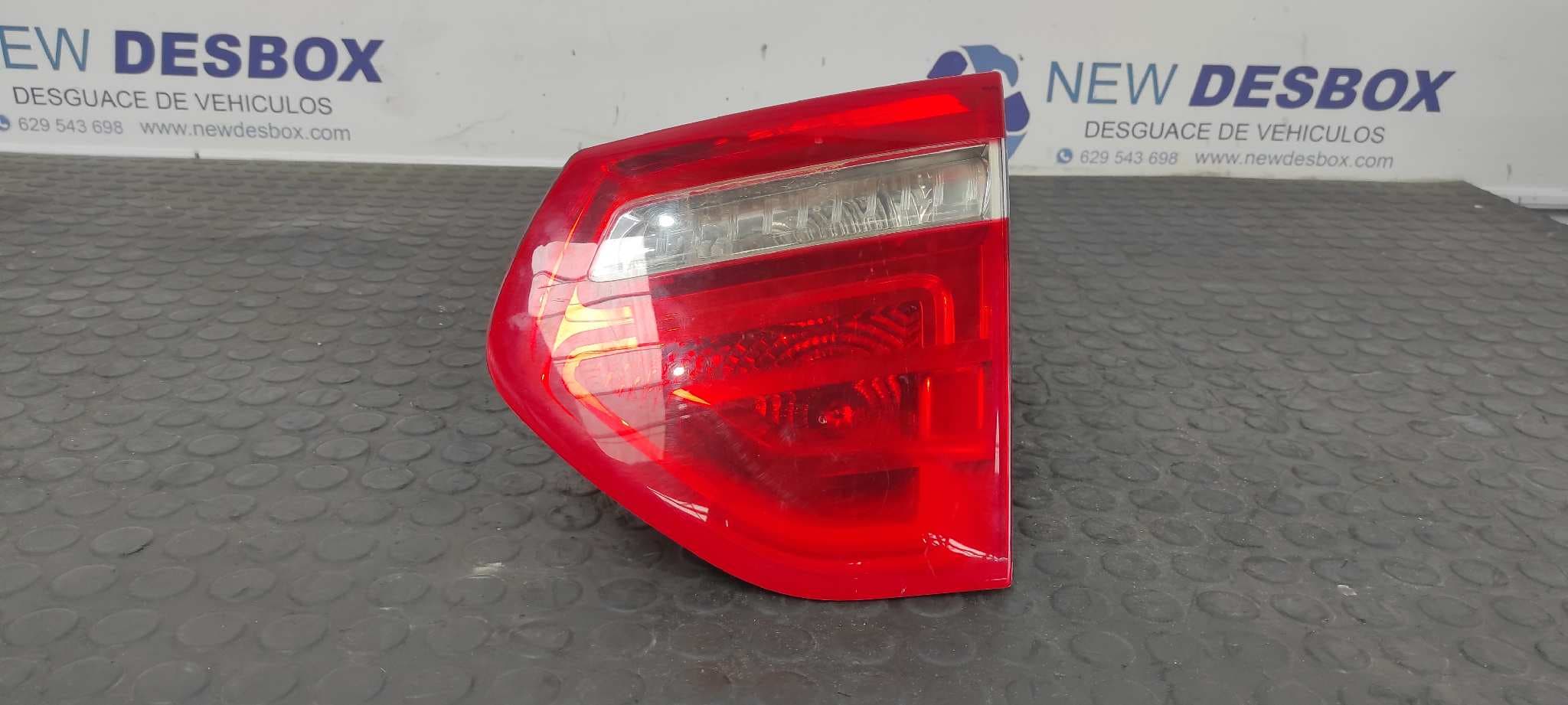 Recambio de PILOTO PORTON DERECHO para CITROEN C4 PICASSO Cool 9HZ referencia OEM IAM 9653547677   - GRIS
