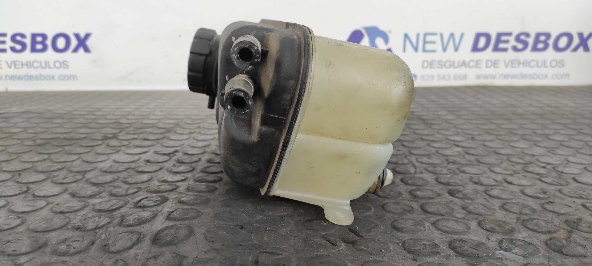 Recambio de DEPOSITO EXPANSION para MERCEDES-BENZ CLASE S (W220) BERLINA 320 CDI (220.026) 613960 referencia OEM IAM 2205000049   - NEGRO 4