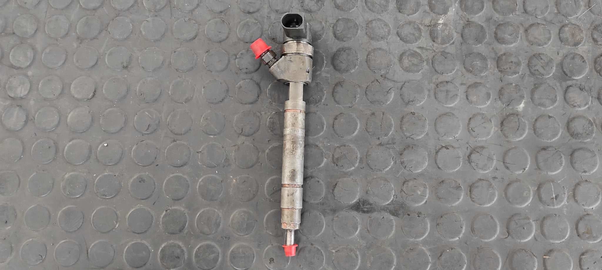 Recambio de INYECTOR para MERCEDES-BENZ CLASE G (W463) OM628962 referencia OEM IAM A6280700587