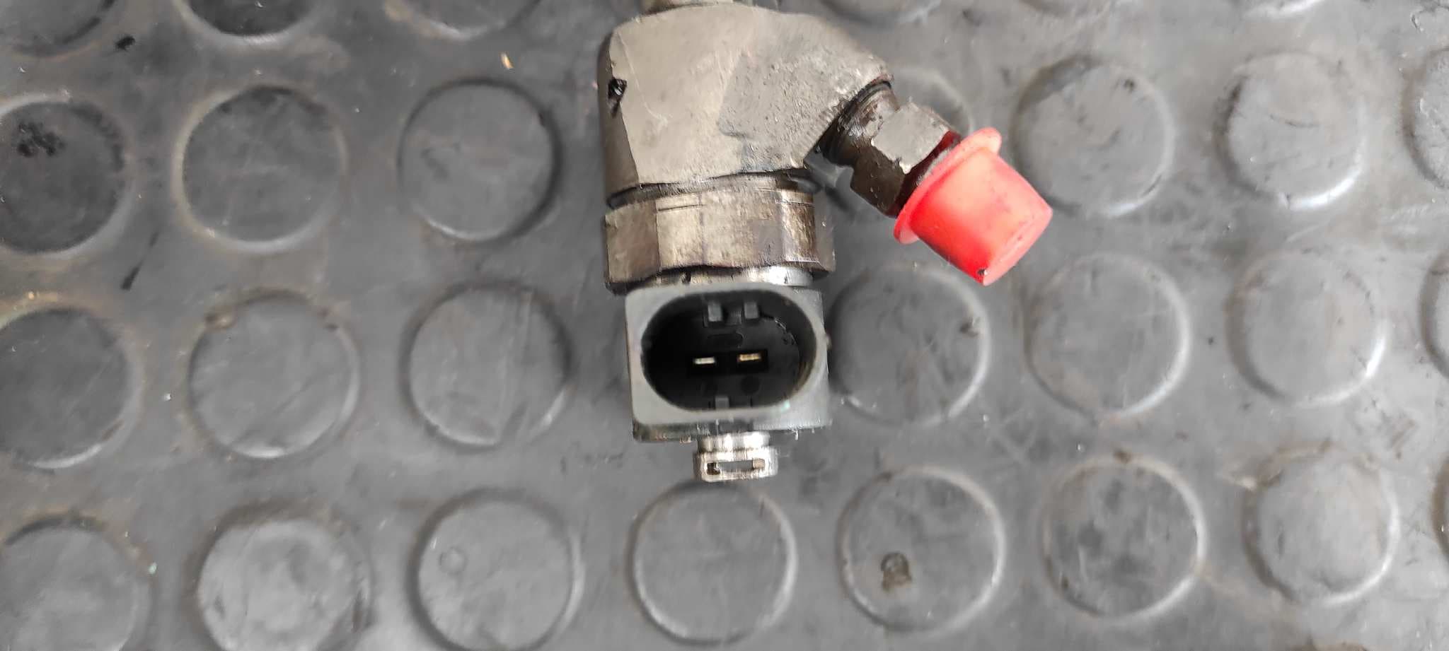 Recambio de INYECTOR para MERCEDES-BENZ CLASE G (W463) OM628962 referencia OEM IAM A6280700587 3