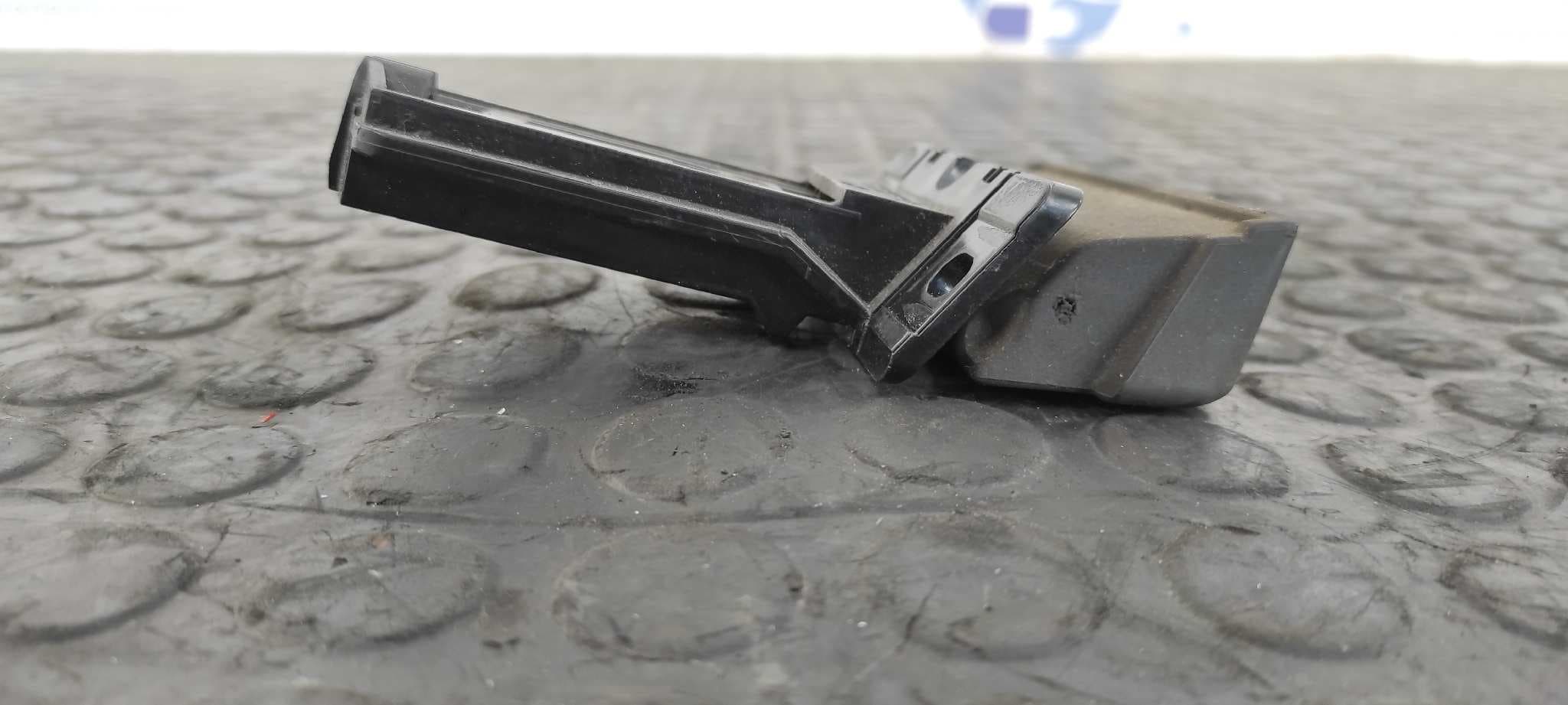 Recambio de PALANCA FRENO para MERCEDES-BENZ CLASE S (W220) BERLINA 320 CDI (220.025) OM648960 referencia OEM IAM 2204270312   - VERDE 5