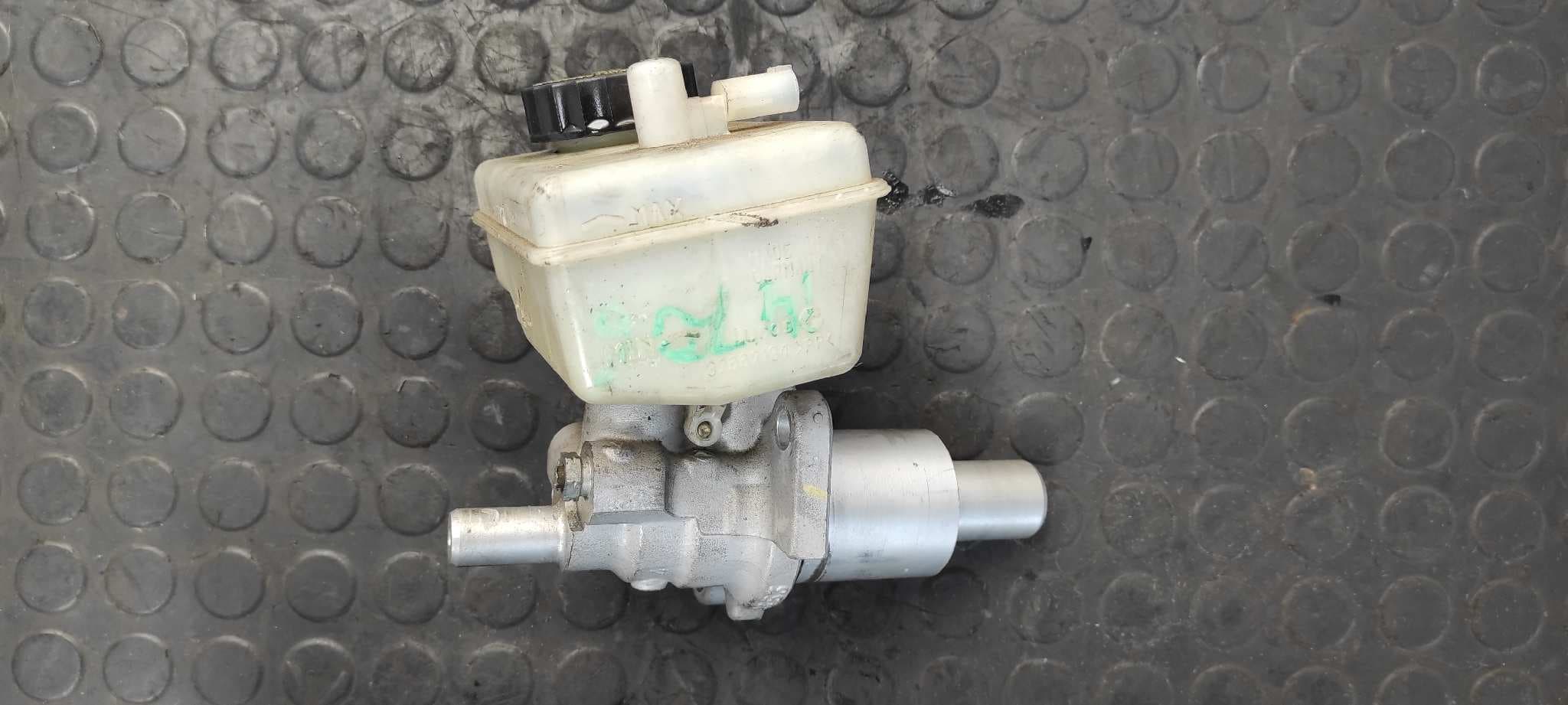 Recambio de BOMBA FRENO para MERCEDES-BENZ CLASE S (W220) BERLINA 320 CDI (220.025) OM648960 referencia OEM IAM A2204300002   - VERDE 5