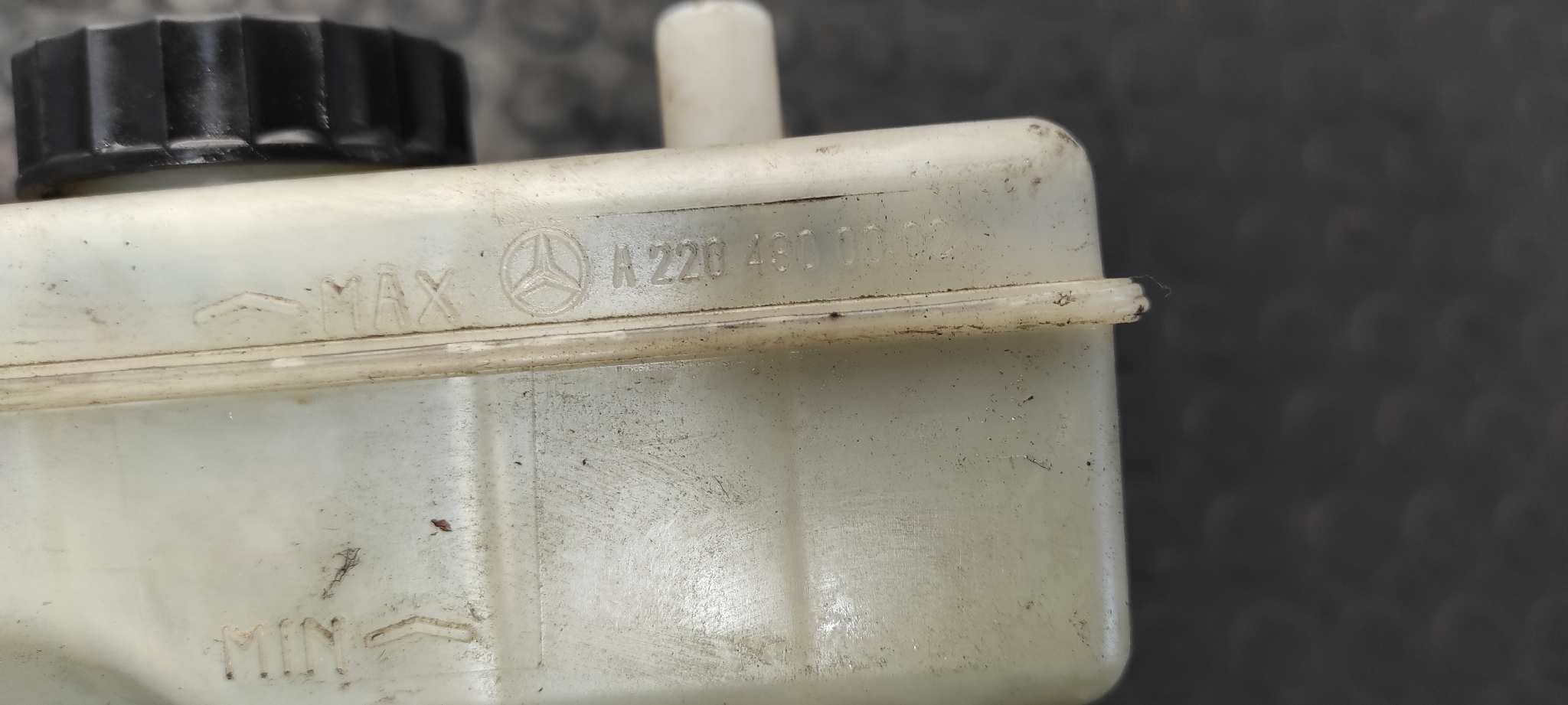 Recambio de BOMBA FRENO para MERCEDES-BENZ CLASE S (W220) BERLINA 320 CDI (220.025) OM648960 referencia OEM IAM A2204300002   - VERDE 4