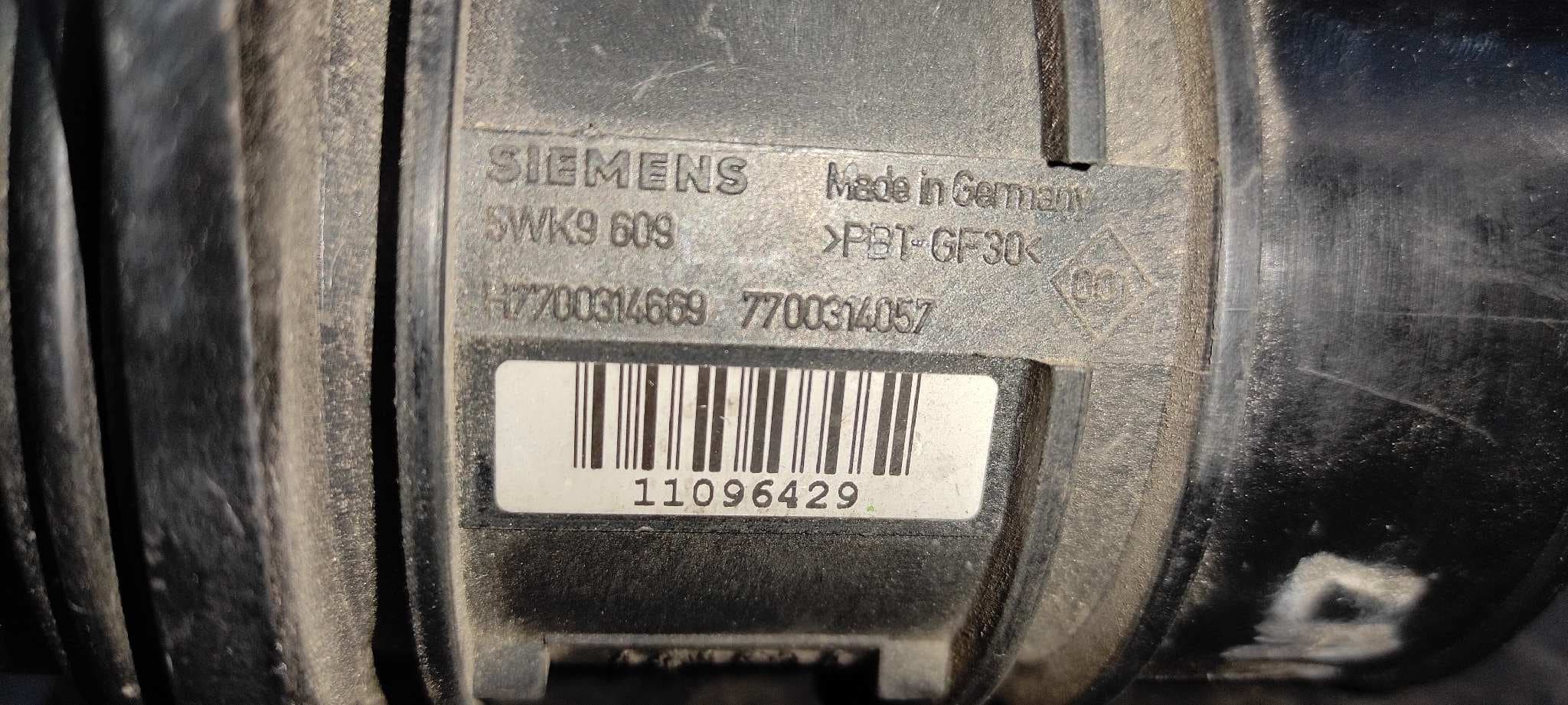 Recambio de CAUDALIMETRO para RENAULT LAGUNA II (BG0) G9T G7 referencia OEM IAM H7700314669 4