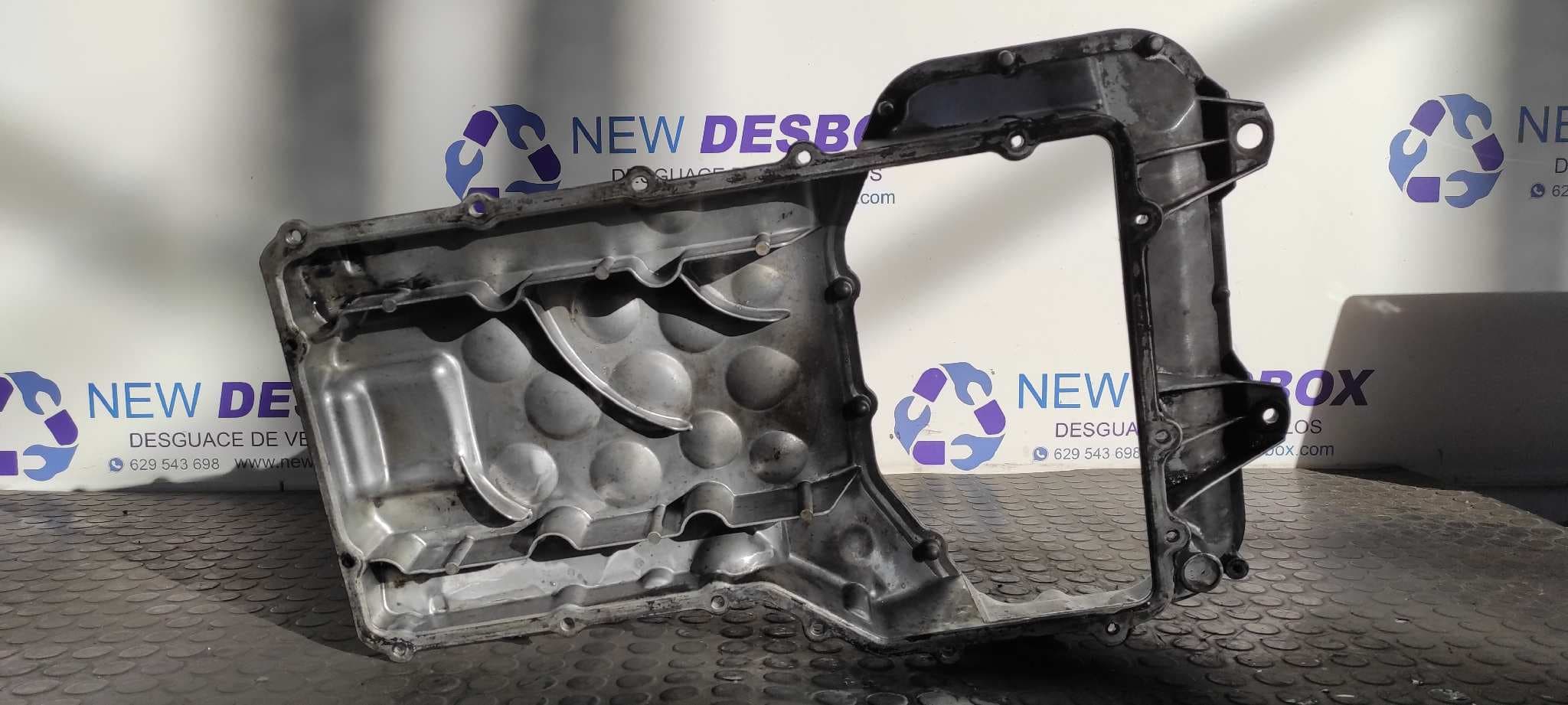 Recambio de CARTER para MERCEDES-BENZ CLASE G (W463) OM628962 referencia OEM IAM A6280140002 3