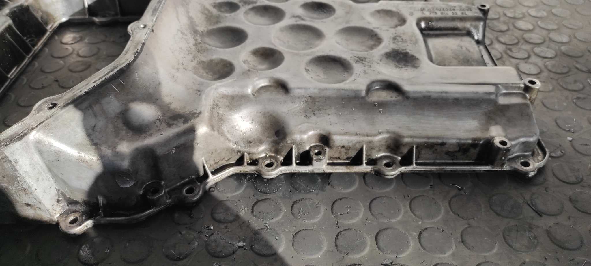 Recambio de CARTER para MERCEDES-BENZ CLASE G (W463) OM628962 referencia OEM IAM A6280140002 8