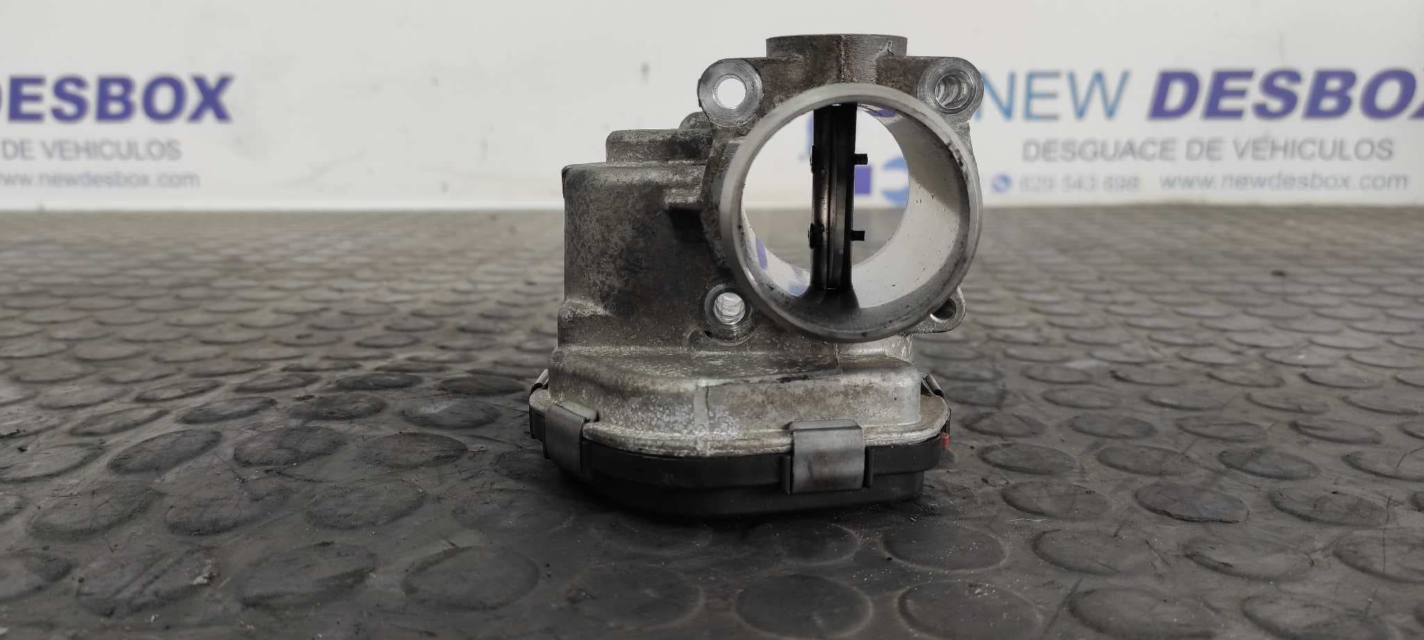 Recambio de CAJA MARIPOSA para PEUGEOT PARTNER KOMBI Outdoor 9HP referencia OEM IAM 9673534480   - GRIS 2