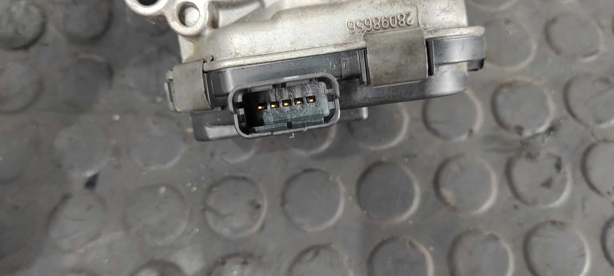 Recambio de CAJA MARIPOSA para PEUGEOT PARTNER KOMBI Outdoor 9HP referencia OEM IAM 9673534480   - GRIS 3