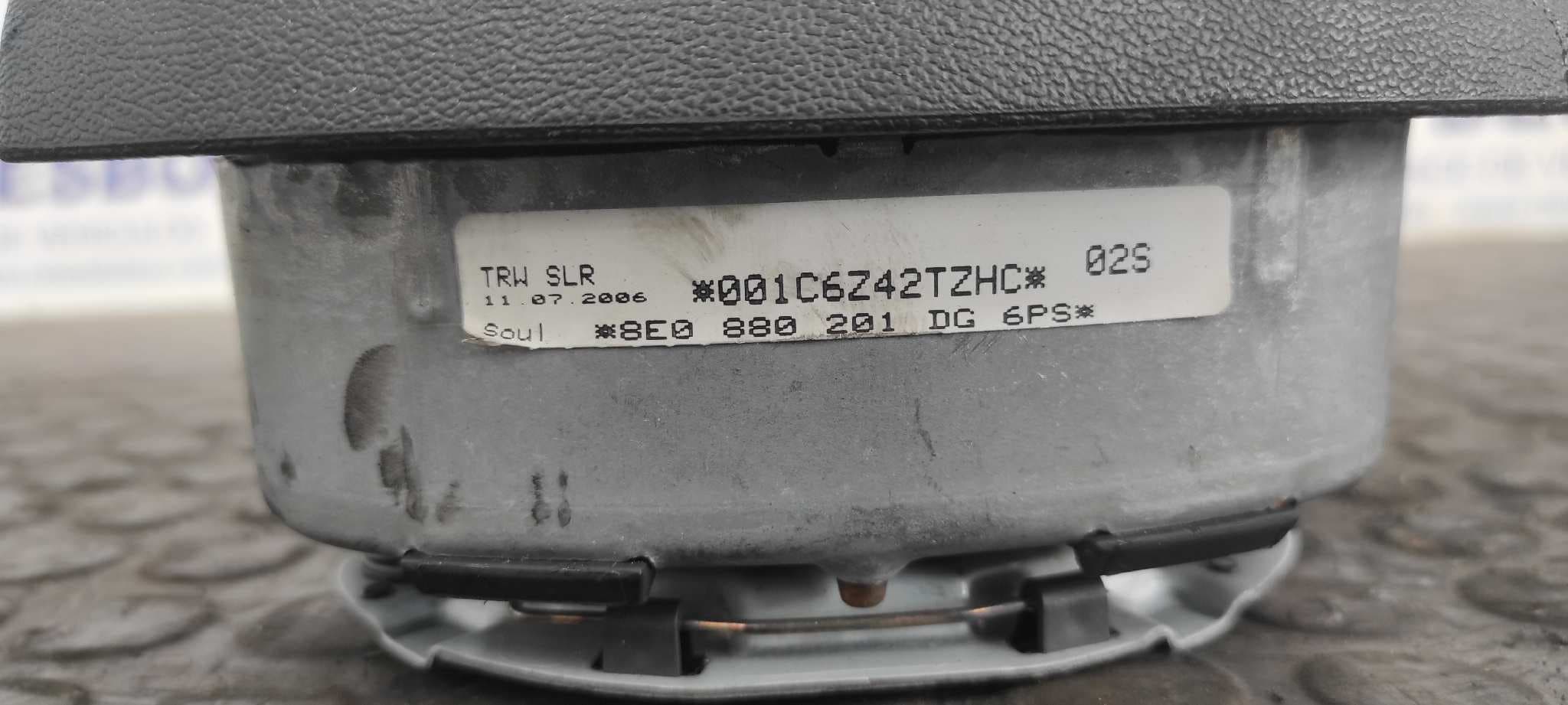 Recambio de AIRBAG DELANTERO IZQUIERDO para AUDI A4 BERLINA (8E) BRE referencia OEM IAM 8E0880201DG   - NEGRO 10