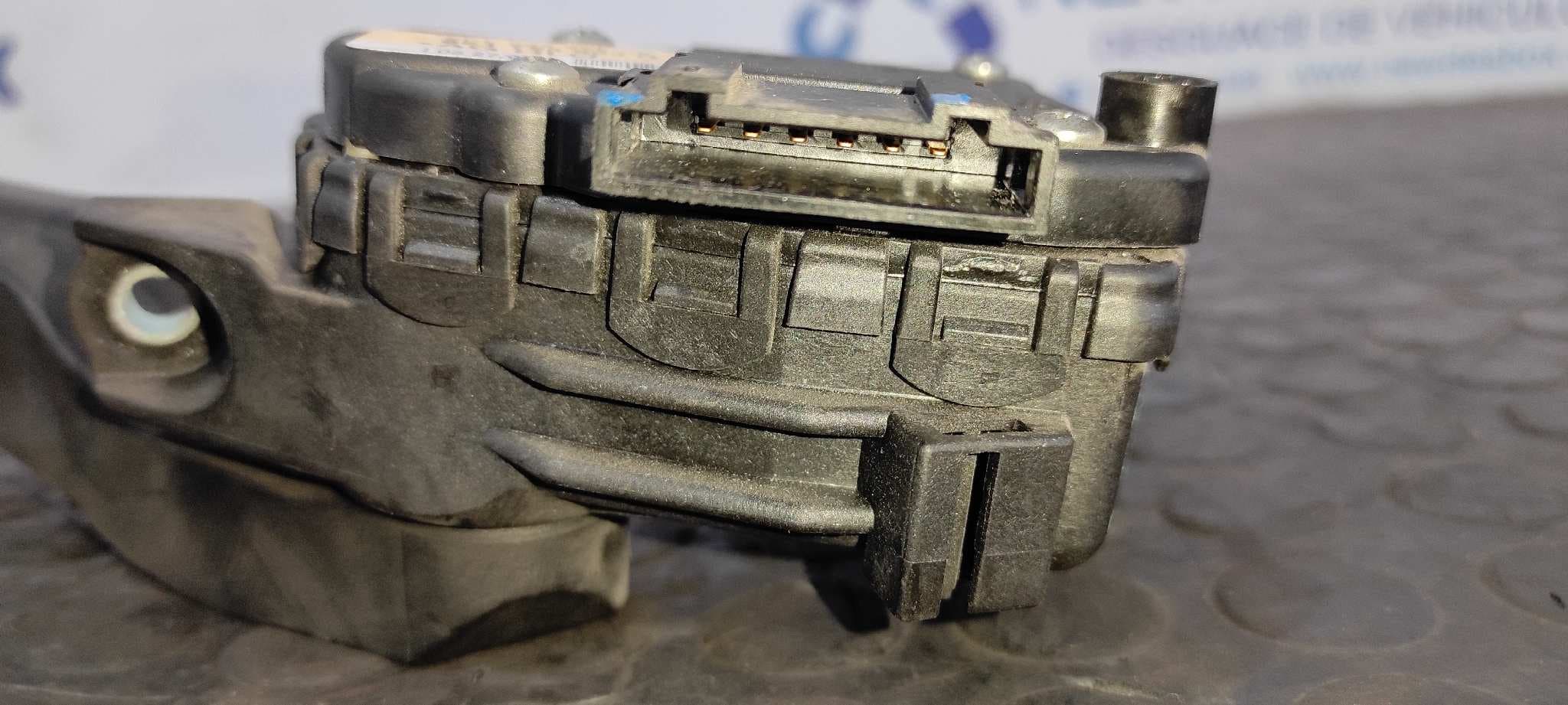 Recambio de POTENCIOMETRO PEDAL para AUDI A4 BERLINA (8E) BRE referencia OEM IAM 8E1723523G   - NEGRO 3