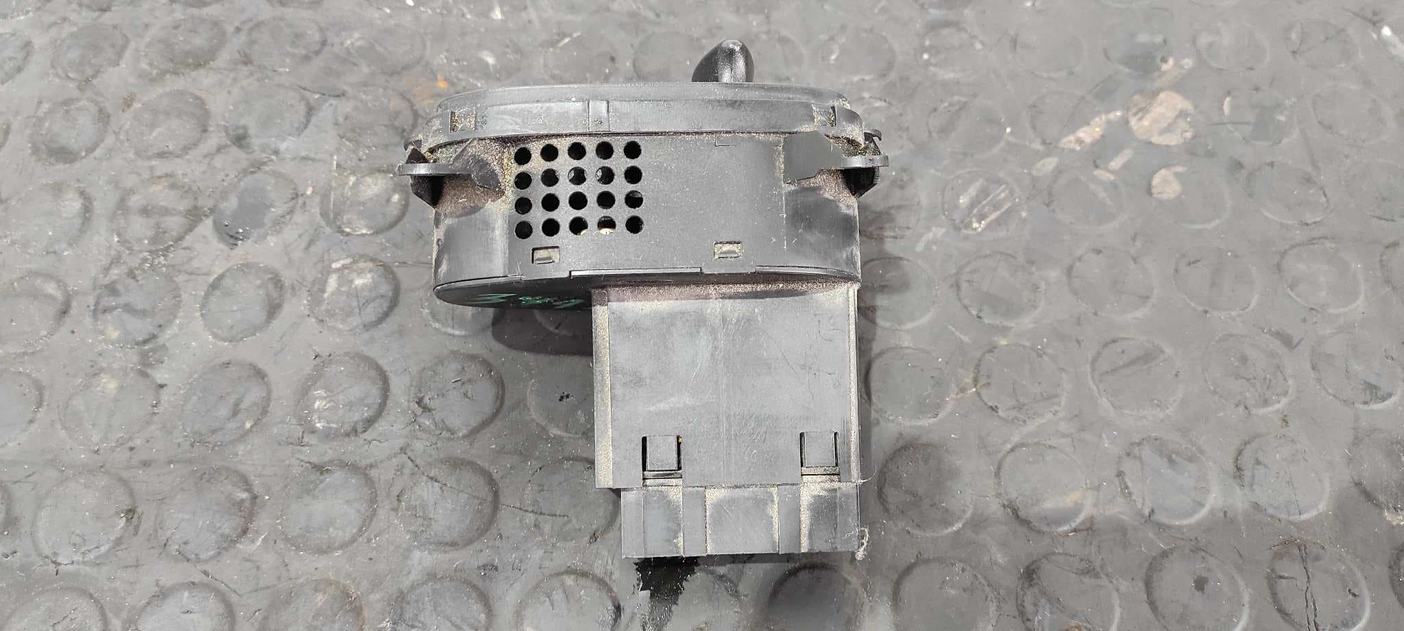 Recambio de MANDO LUCES para FORD TRANSIT CAJA CERRADA, LARGA (FY) (2000 =>) FT  330   2.4  Express-Line D0FA referencia OEM IAM YC1T13AC024EB   - BLANCO 4