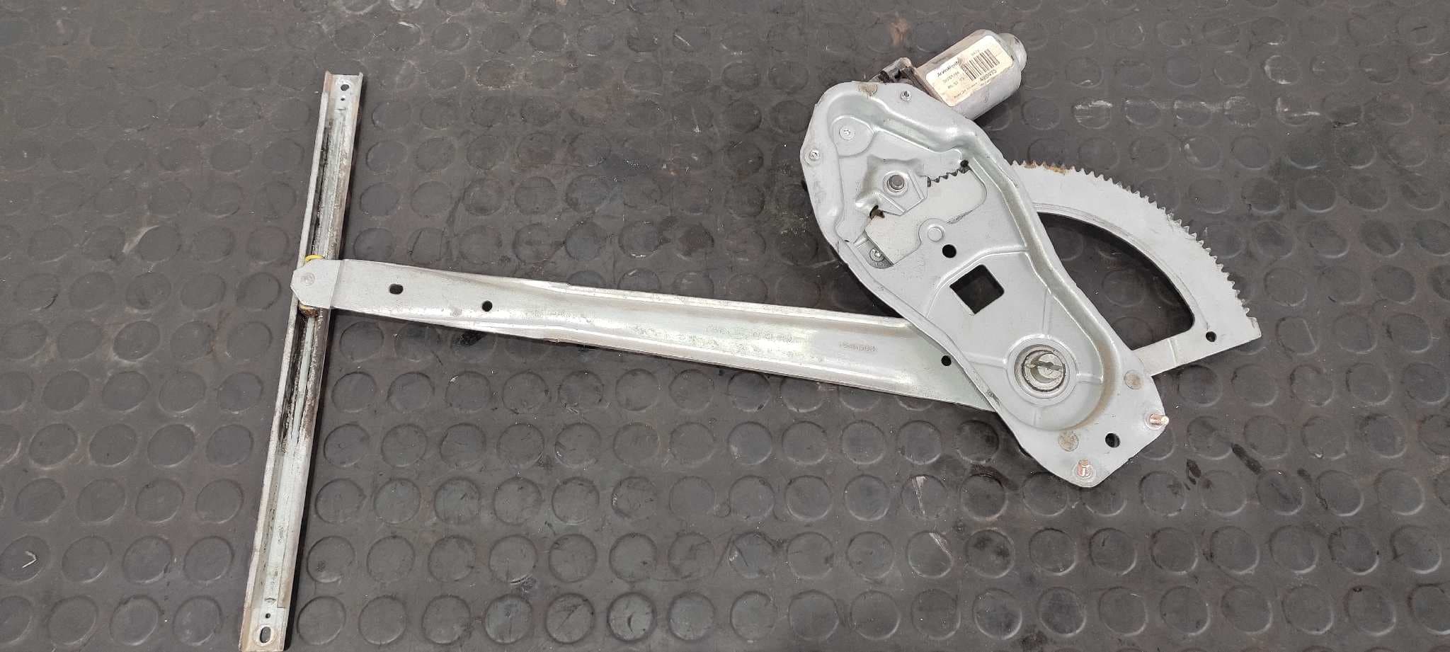 Recambio de ELEVALUNAS DELANTERO IZQUIERDO para FORD TRANSIT CAJA CERRADA, LARGA (FY) (2000 =>) D0FA referencia OEM IAM C75RC   - BLANCO 5