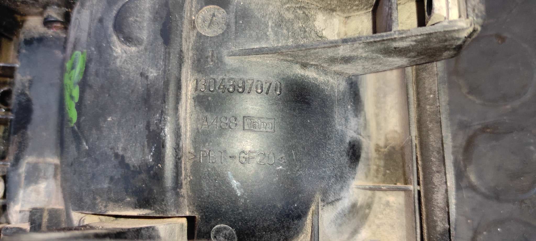 Recambio de MANETA TRASERA DERECHA para CITROEN JUMPER CAJA referencia OEM IAM 1304397070 3