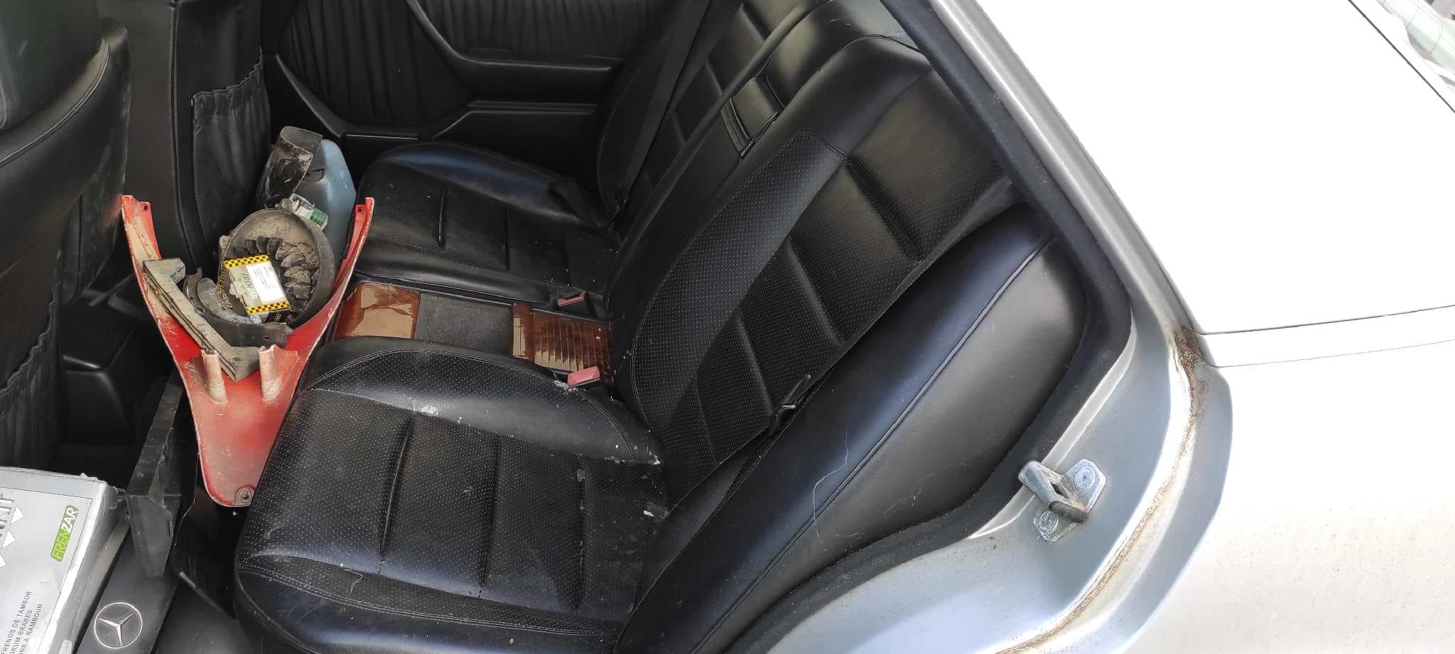Recambio de PORTON TRASERO para MERCEDES-BENZ CLASE E (W124) BERLINA M104980 referencia OEM IAM   - PLATA 5