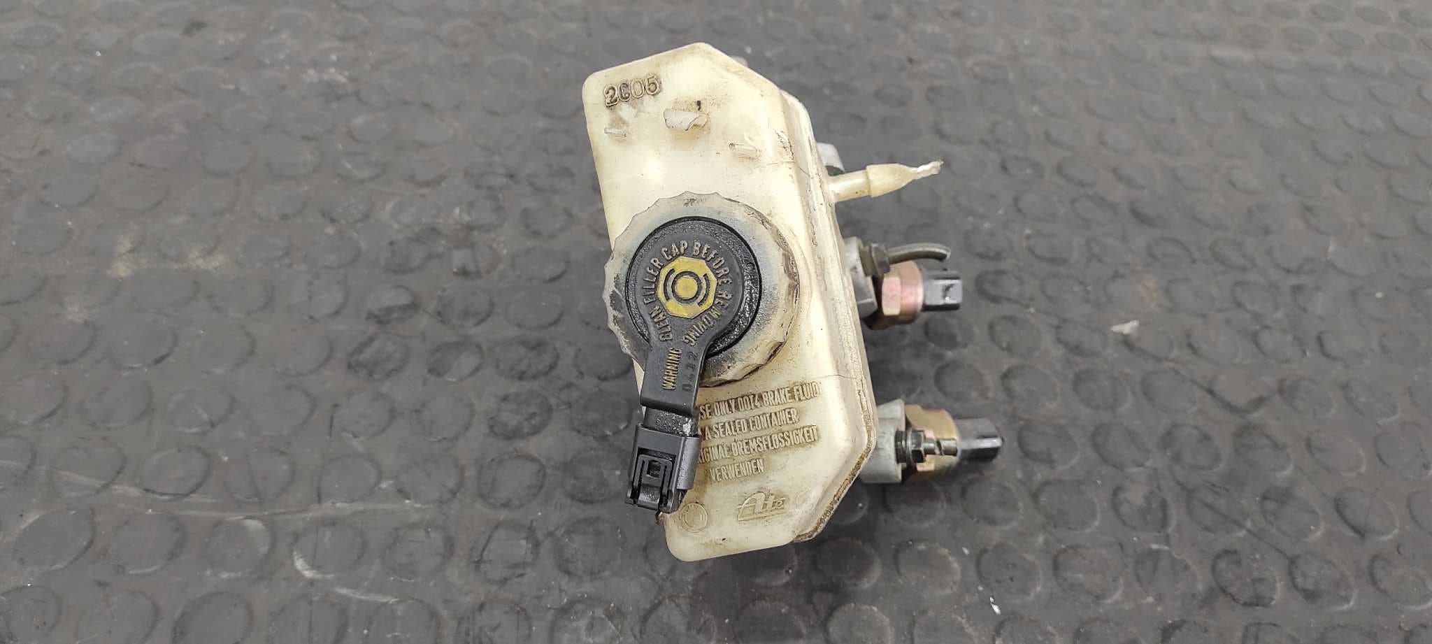 Recambio de BOMBA FRENO para BMW SERIE 3 COMPACT (E46) 320td M Sport 204D4 referencia OEM IAM 03350884781   - GRIS 6