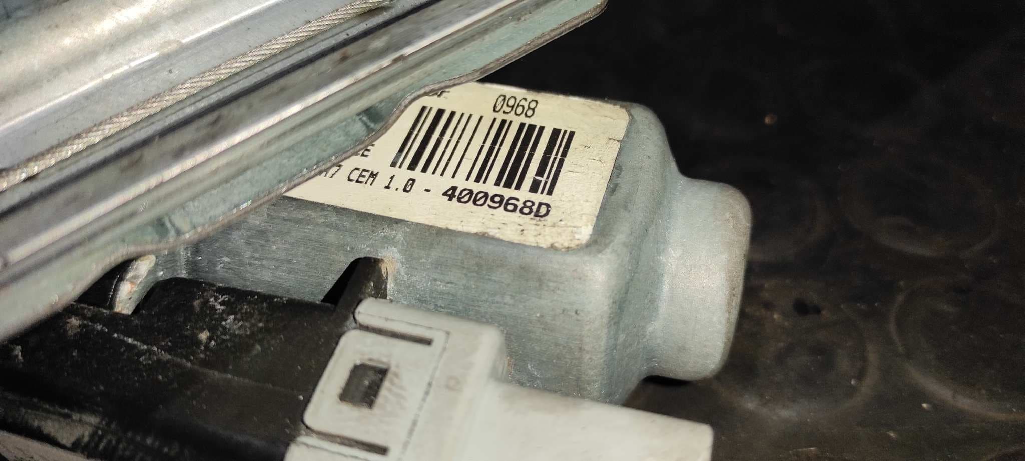 Recambio de ELEVALUNAS TRASERO DERECHO para CITROEN C4 GRAND PICASSO RHJDW10BTED4 referencia OEM IAM 400968D   - MARRON 3