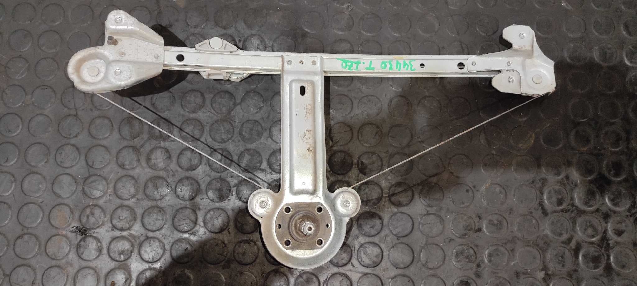 Recambio de ELEVALUNAS TRASERO DERECHO para OPEL ASTRA H BER. Edition Z19DTH referencia OEM IAM 13100420   - NEGRO