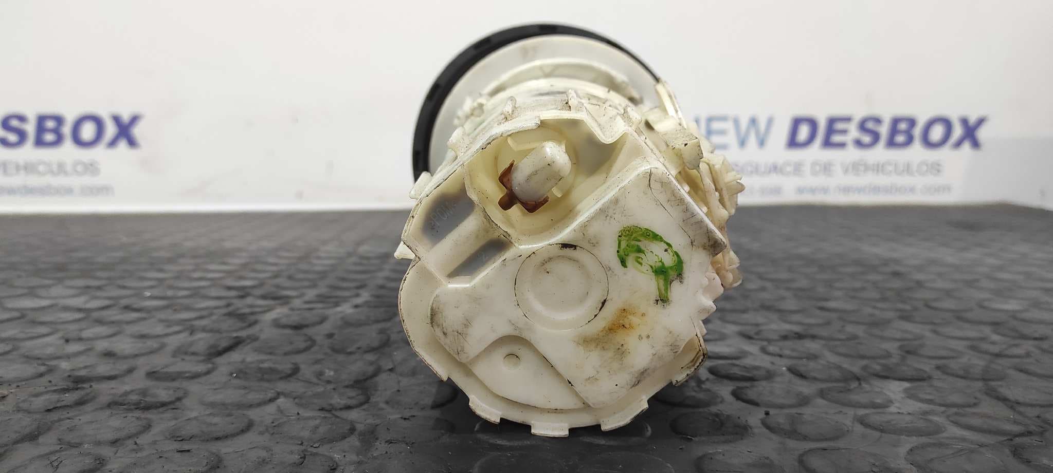 Recambio de AFORADOR para RENAULT SCENIC II * F9Q referencia OEM IAM 820028808A   - PLATA 3