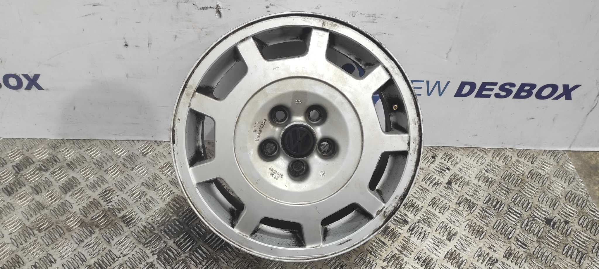 Recambio de JUEGO LLANTAS para VOLKSWAGEN VENTO (1H2) GL 2E referencia OEM IAM 1H0601025J   - ROJO 3