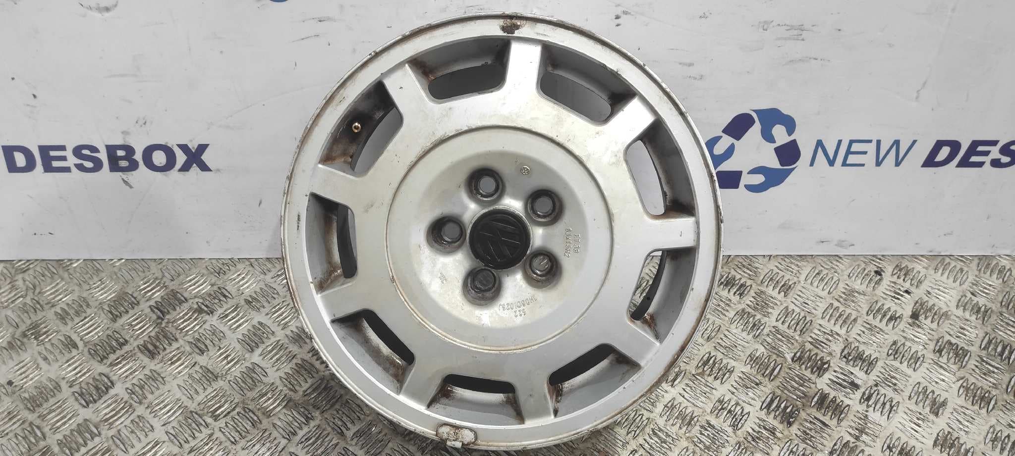 Recambio de JUEGO LLANTAS para VOLKSWAGEN VENTO (1H2) GL 2E referencia OEM IAM 1H0601025J   - ROJO 7