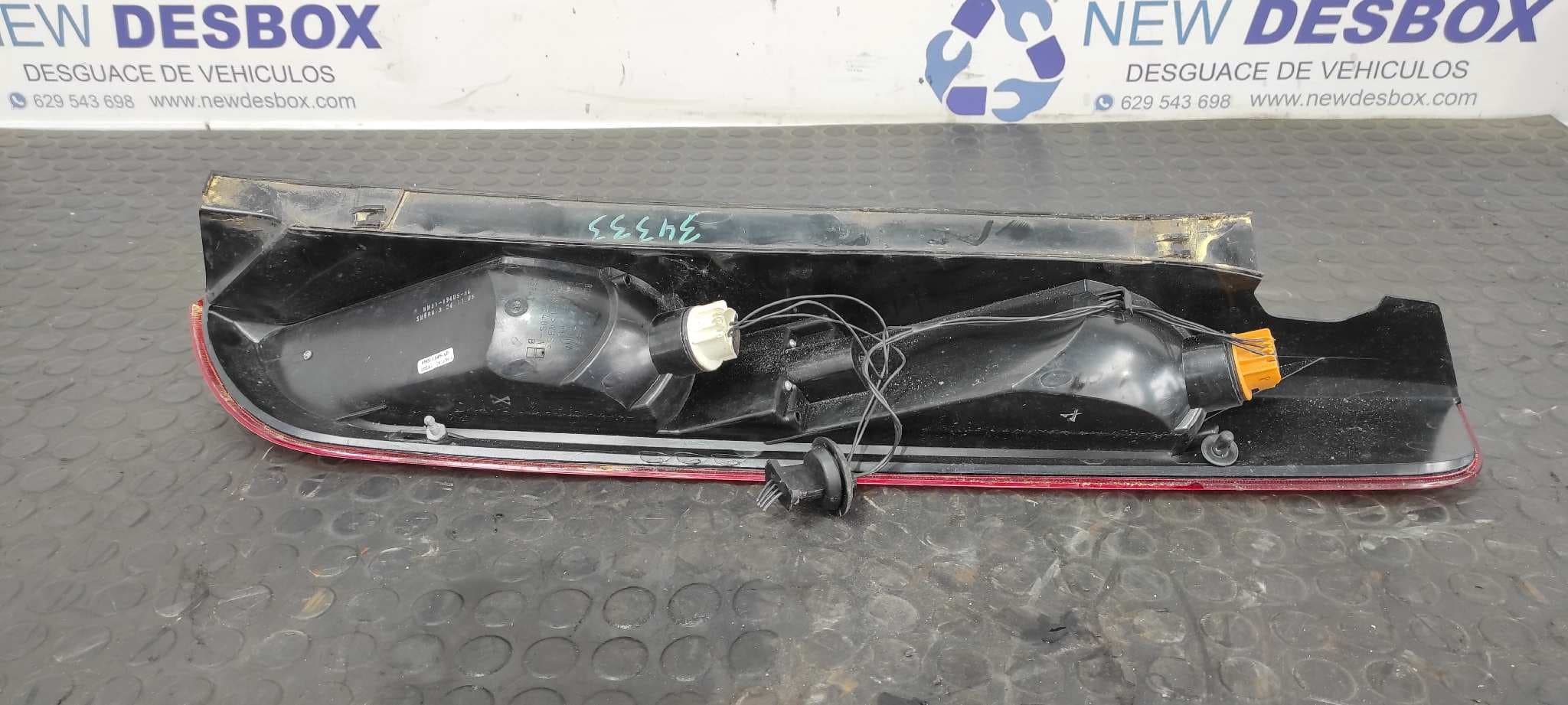Recambio de PILOTO TRASERO IZQUIERDO para FORD FOCUS LIM. (CB4) Titanium G8DB referencia OEM IAM    - BLANCO 3