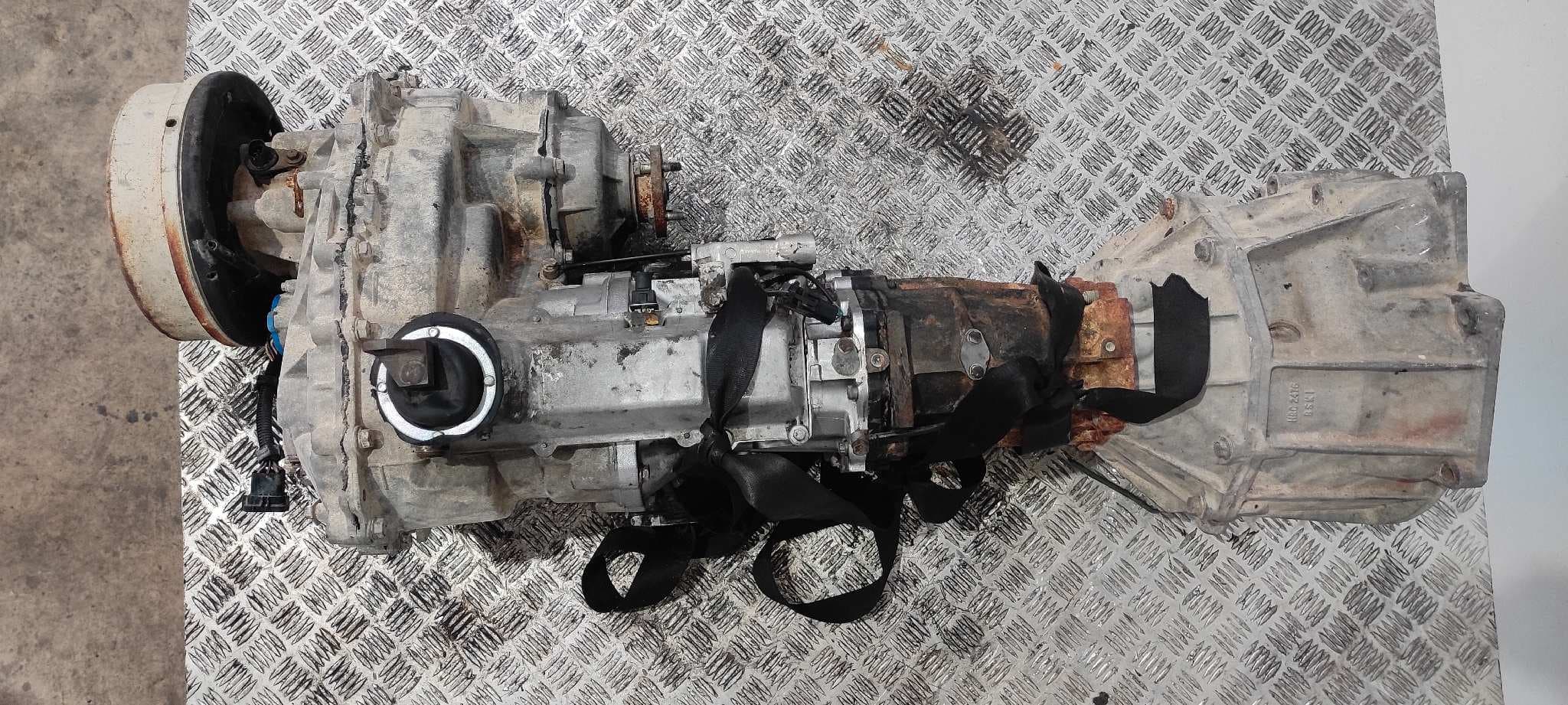 Recambio de CAJA CAMBIOS para LAND ROVER RANGE ROVER (LP) 256T referencia OEM IAM 65A 7
