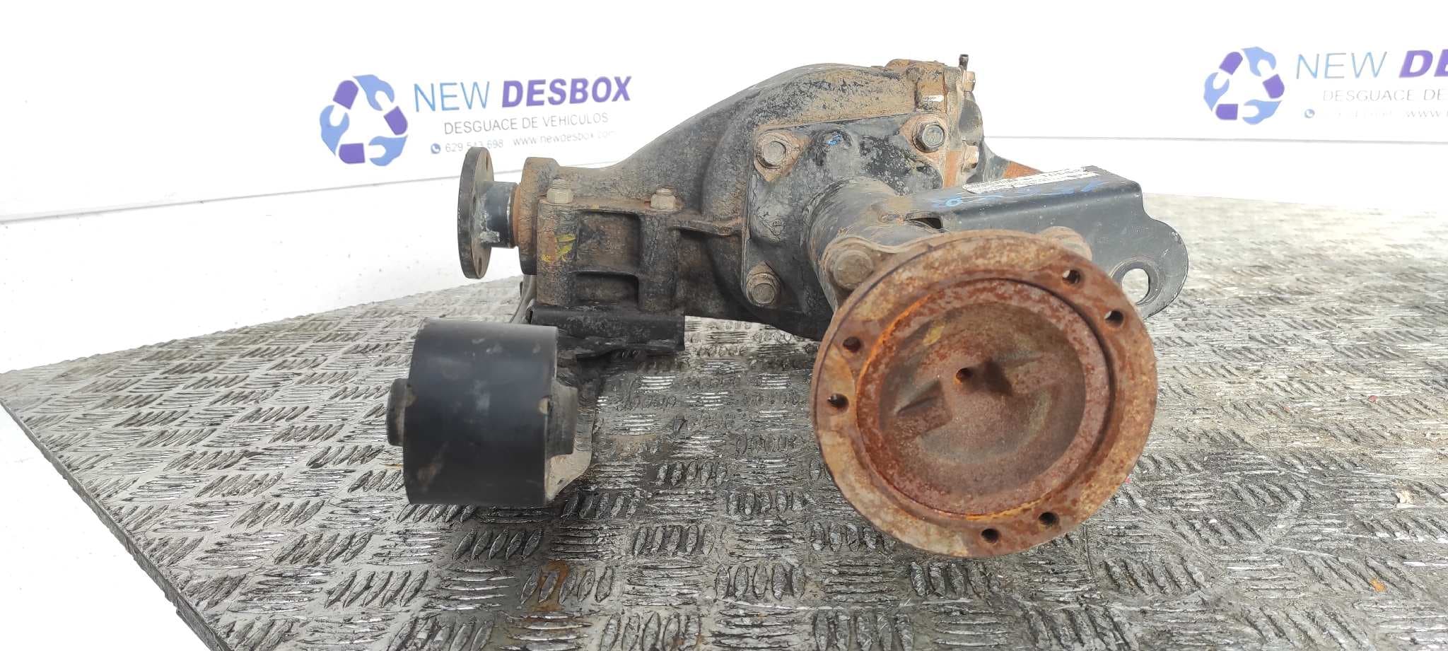 Recambio de DIFERENCIAL DELANTERO para NISSAN NAVARA PICK-UP (D40M) 2.5 dCi Diesel CAT YD25DDTI referencia OEM IAM 3851161G45   - NEGRO 6