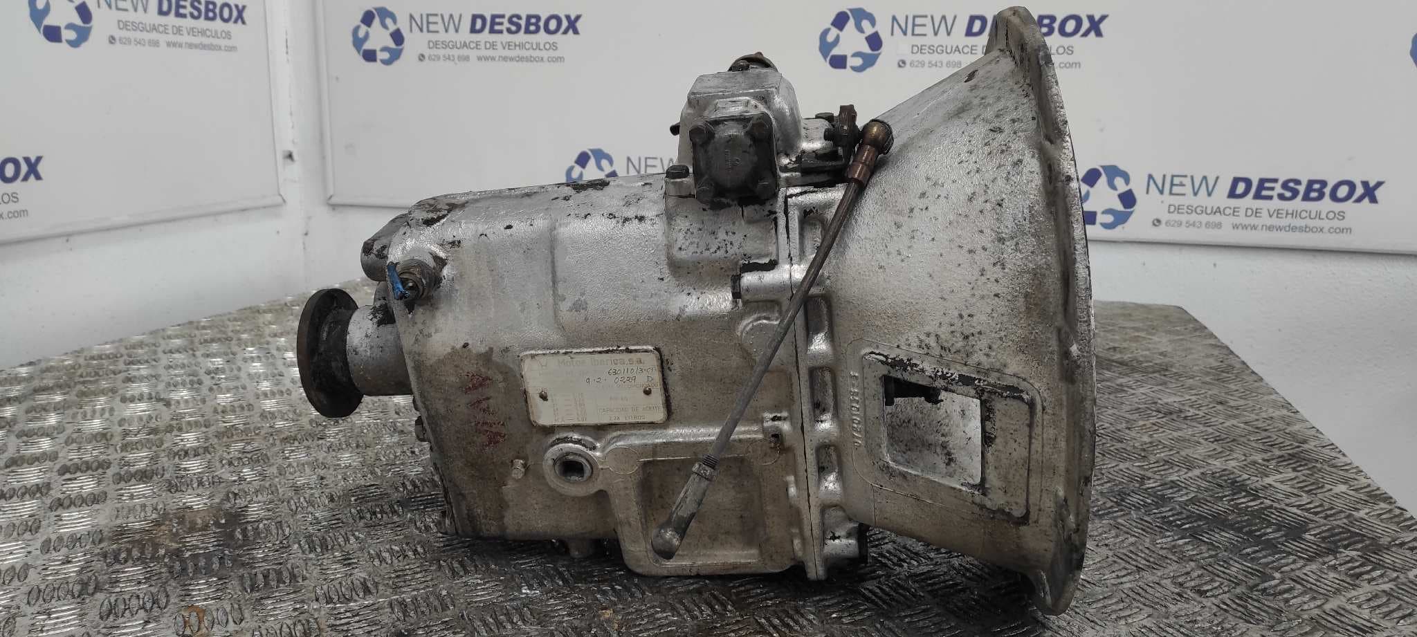 Recambio de CAJA CAMBIOS para NISSAN TRADE 2.8 A428 referencia OEM IAM M525A 3