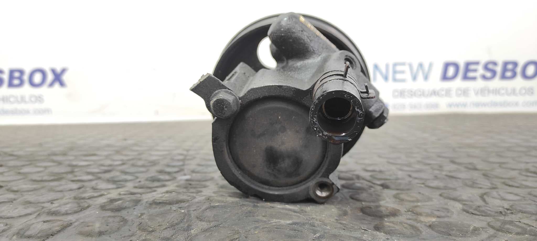 Recambio de BOMBA DIRECCION para RENAULT KANGOO (F/KC0) RN/alap modell (KCOA/C/D/E/H/U) K9KA7 referencia OEM IAM 7700419117   - BLANCO 2