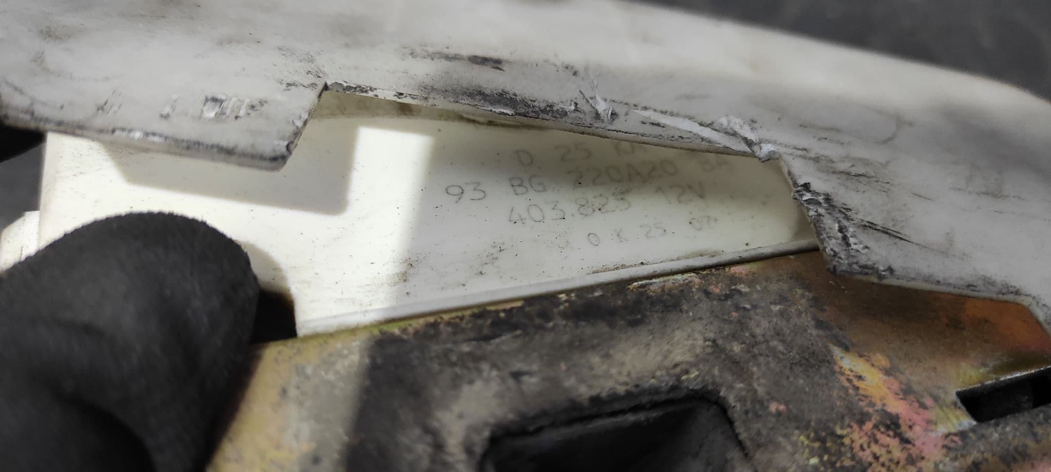 Recambio de CERRADURA PUERTA DELANTERA DERECHA para FORD KA (CCQ) Básico J4M referencia OEM IAM 93BG220A20BA   - GRIS 2