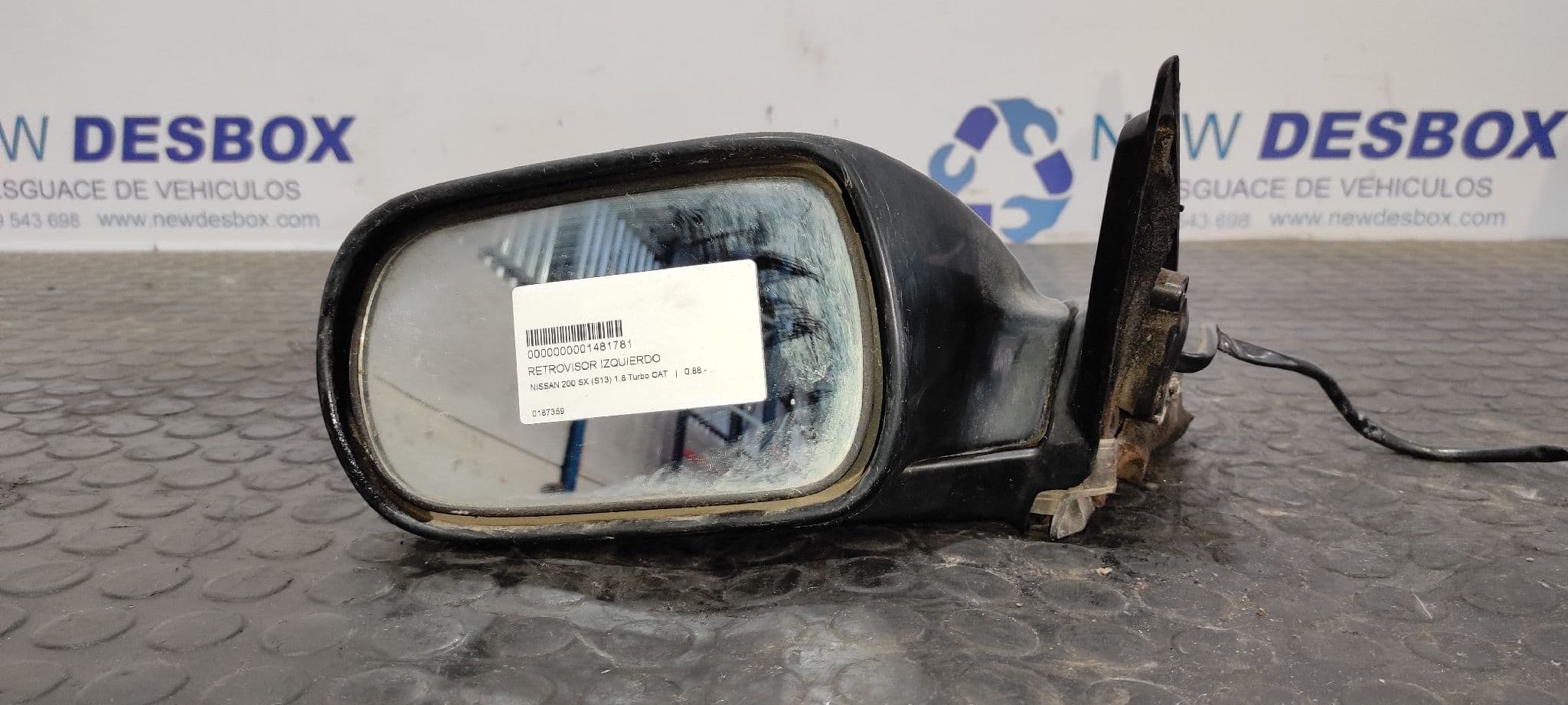 Recambio de RETROVISOR IZQUIERDO para NISSAN 200 SX (S13) referencia OEM IAM 0187359