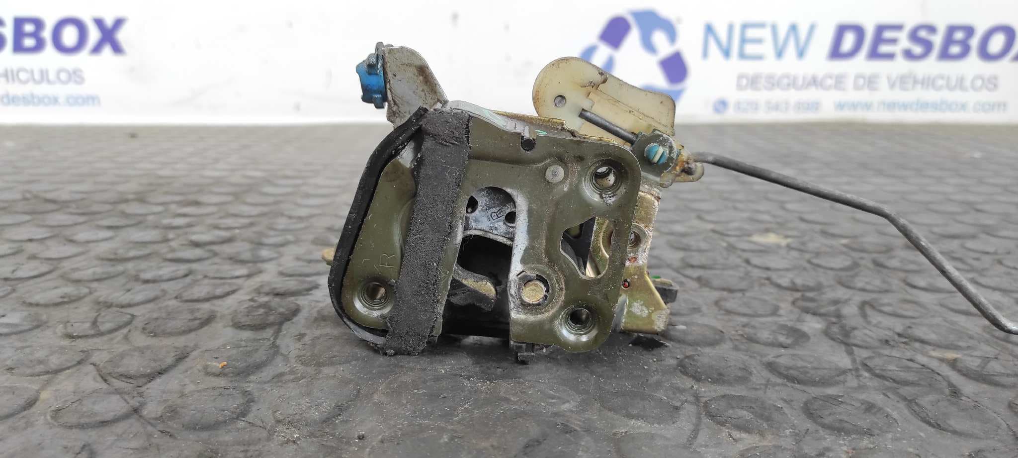 Recambio de CERRADURA PUERTA DELANTERA DERECHA para NISSAN 200 SX (S13) referencia OEM IAM 1225 2