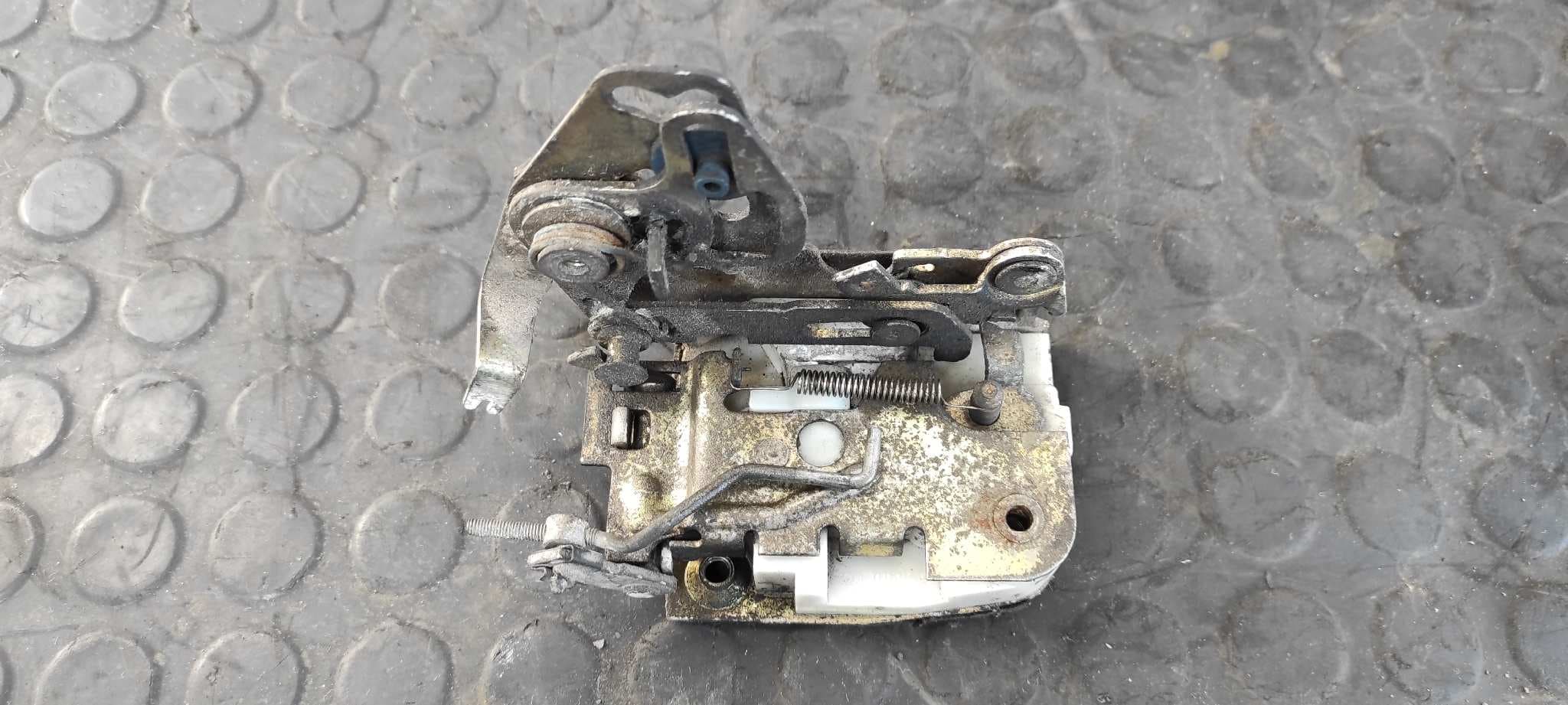 Recambio de CERRADURA PUERTA TRASERA IZQUIERDA para LAND ROVER RANGE ROVER referencia OEM IAM 01694A 6