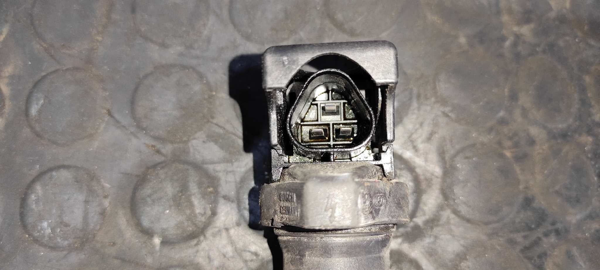 Recambio de BOBINA ENCENDIDO para PEUGEOT 308 1.6 16V 5FW referencia OEM IAM 1437986   - GRIS 3