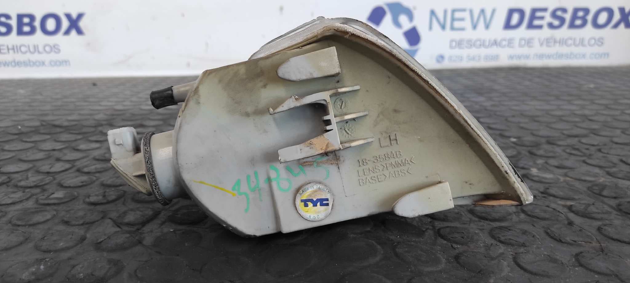 Recambio de PILOTO DELANTERO IZQUIERDO para CITROEN SAXO 1.5 D Image VJZ referencia OEM IAM 183584B   - BLANCO 4