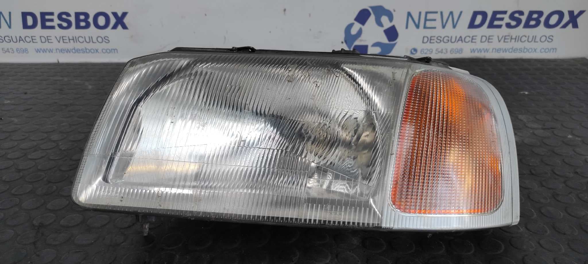Recambio de FARO IZQUIERDO para LAND ROVER FREELANDER (LN) E Targa 18K4F referencia OEM IAM 88205617   - GRIS