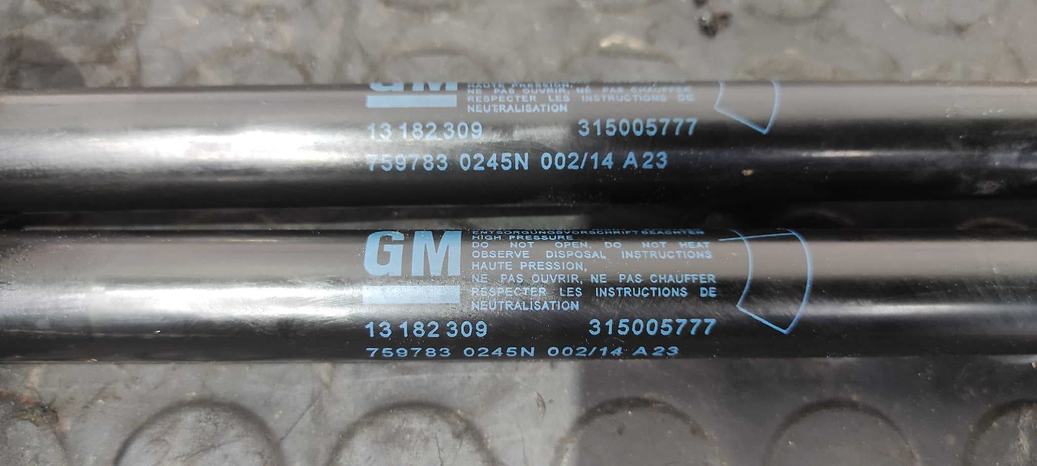 Recambio de AMORTIGUADORES MALETERO / PORTON para OPEL CORSA D CATCH ME Now A13DTC referencia OEM IAM 13182309   - GRIS 2