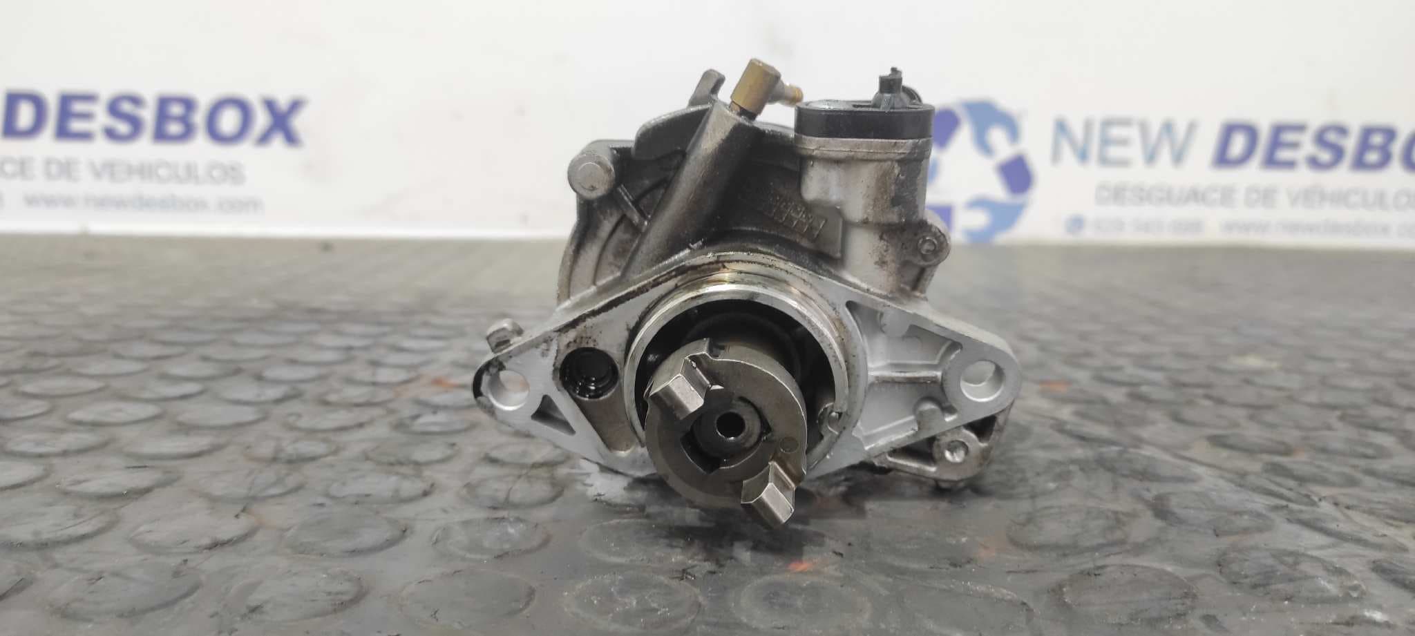 Recambio de DEPRESOR FRENO / BOMBA VACIO para OPEL CORSA D CATCH ME Now A13DTC referencia OEM IAM 55221036   - GRIS 2