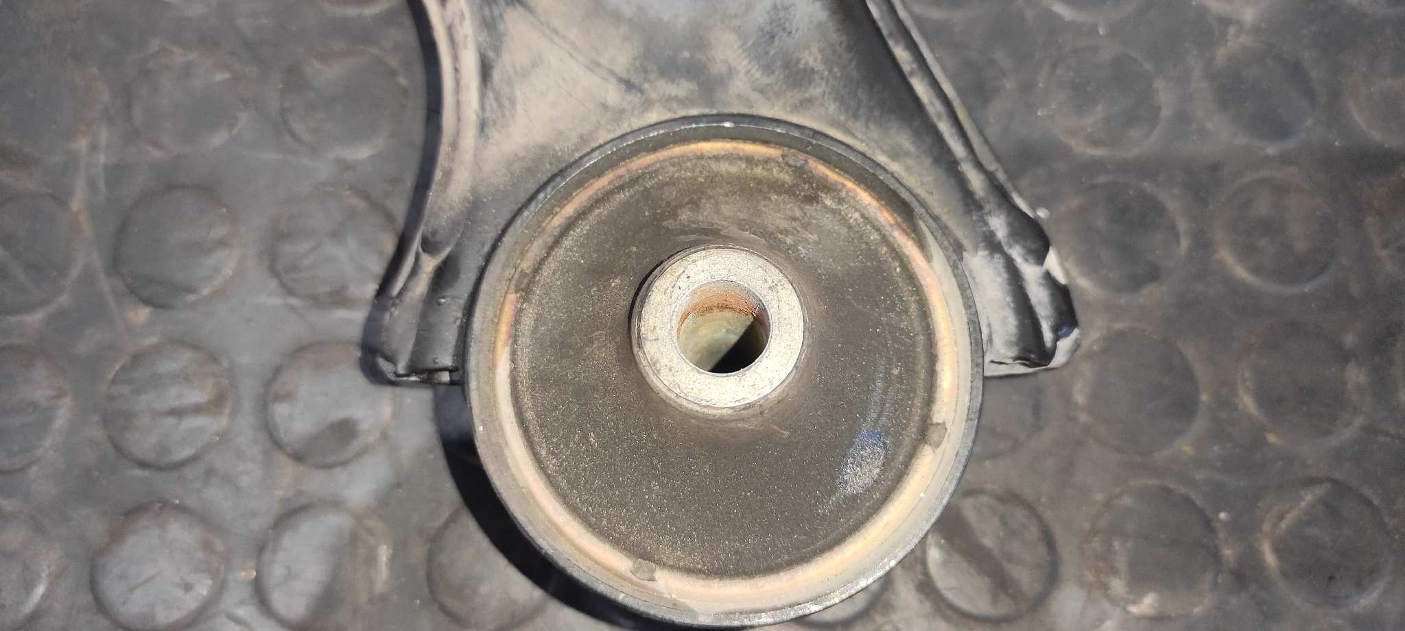 Recambio de BRAZO IZQUIERDO INFERIOR DELANTERO para OPEL CORSA D A13DTC referencia OEM IAM 002   - GRIS 6