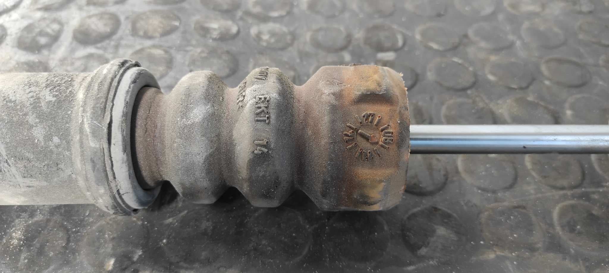 Recambio de JUEGO AMORTIGUADORES TRASEROS para SEAT IBIZA SC (6J1) Ecomotive BMS referencia OEM IAM 6R0513025E   - BLANCO 10