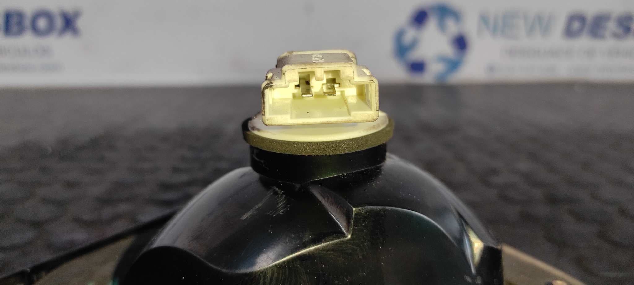 Recambio de PILOTO PORTON DERECHO para SEAT IBIZA (6K1) Signo AKK referencia OEM IAM HELLA MT4   - BLANCO 3