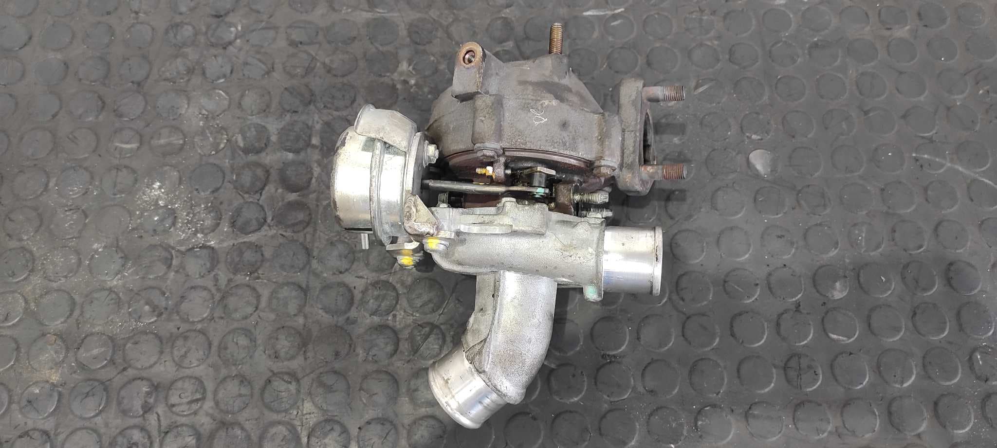 Recambio de TURBOCOMPRESOR para TOYOTA COROLLA (E12) 1NDTV referencia OEM IAM 172010N030   - AZUL 5