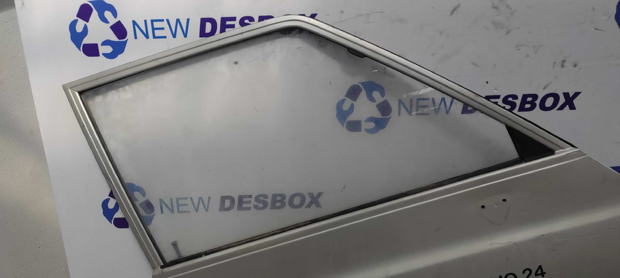 Recambio de PUERTA DELANTERA DERECHA para NISSAN VANETTE (C 220) referencia OEM IAM 2