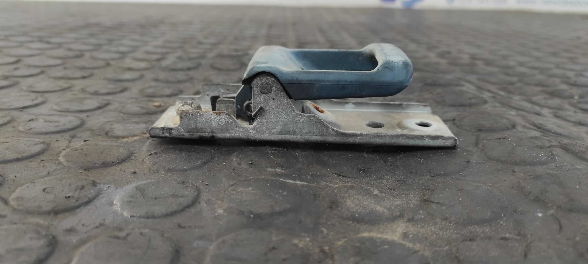 Recambio de MANETA INTERIOR DELANTERA DERECHA para NISSAN PATROL (K/W160) referencia OEM IAM 3