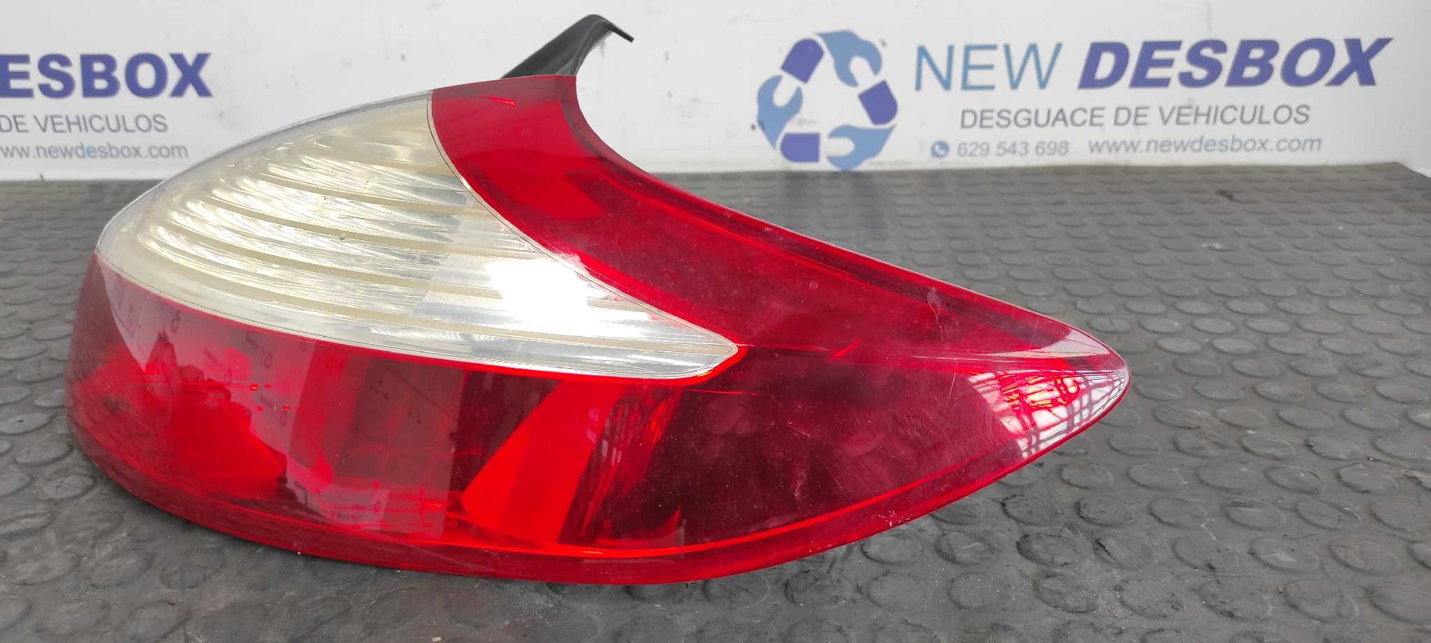 Recambio de PILOTO TRASERO DERECHO para RENAULT MEGANE III BERLINA 5 P K4MR8 - BLANCO 6