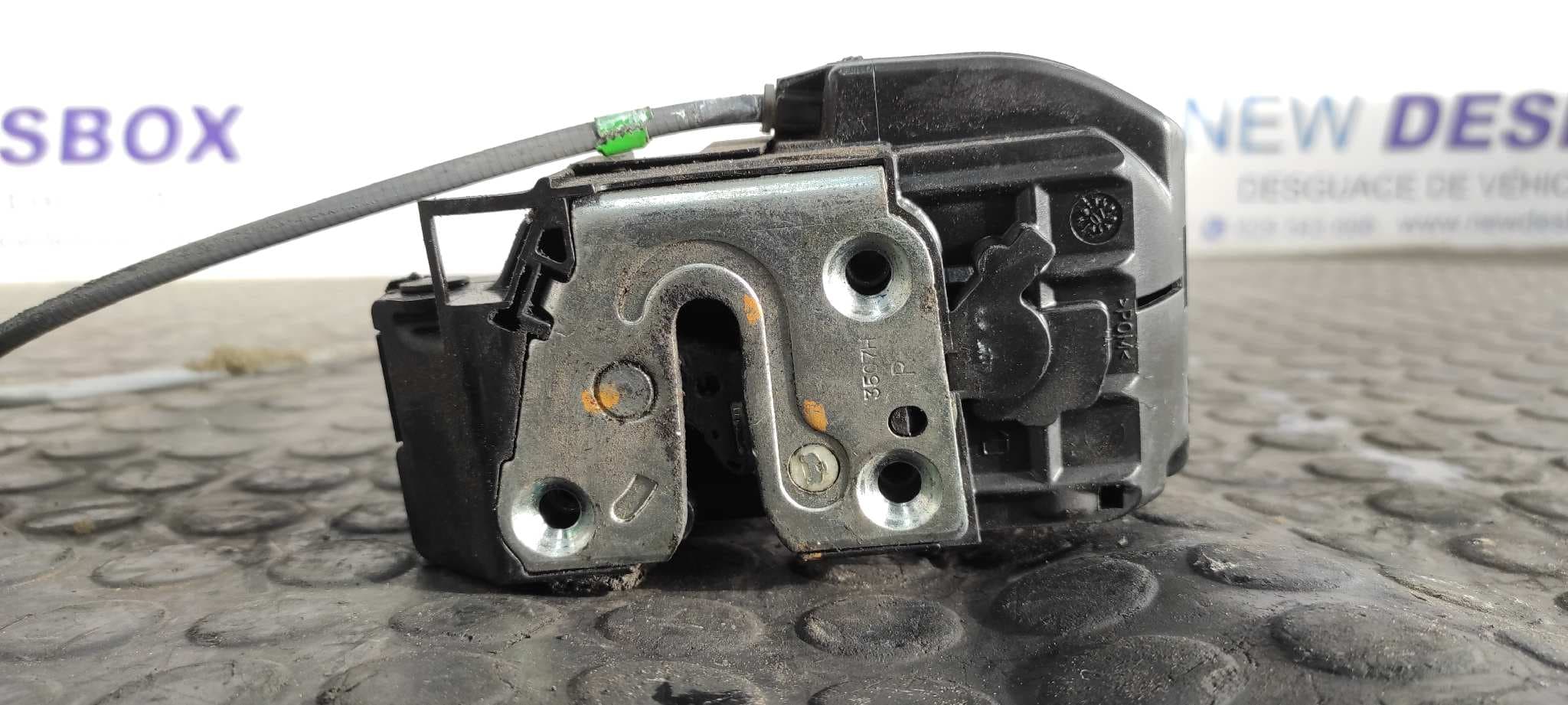 Recambio de CERRADURA PUERTA TRASERA DERECHA para NISSAN QASHQAI (J10) M9R referencia OEM IAM 3507H   - NEGRO 4