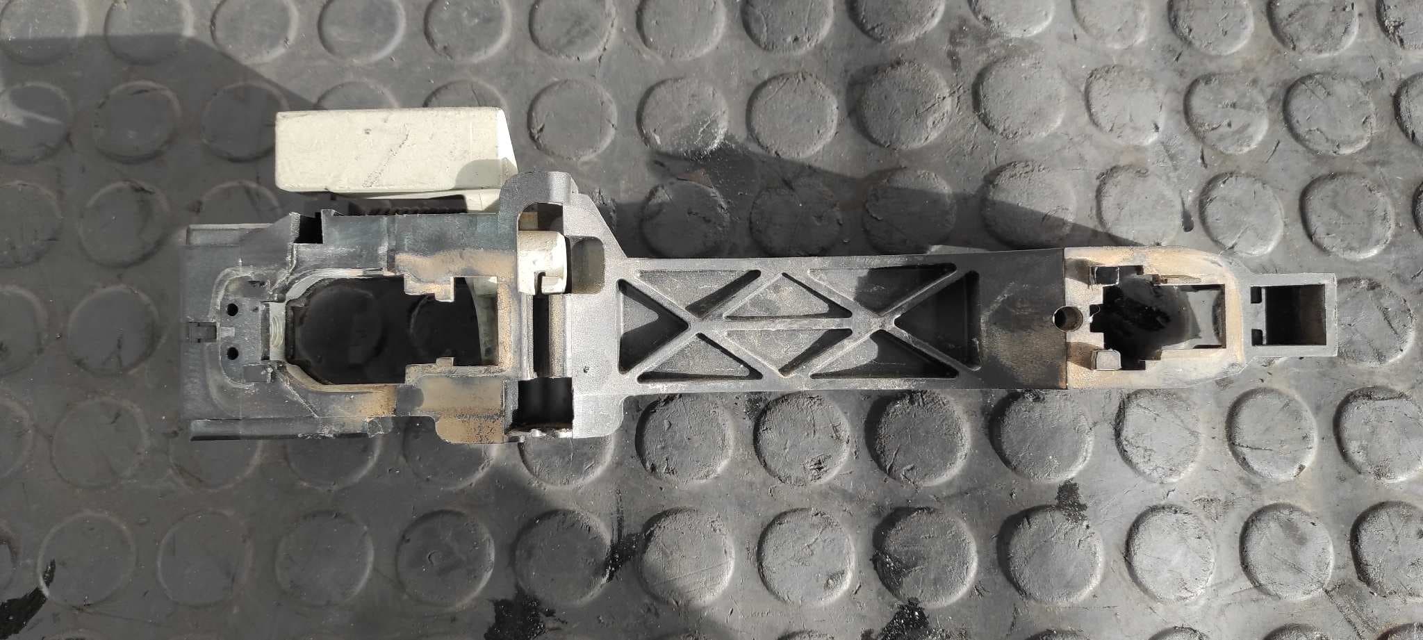 Recambio de MANETA TRASERA DERECHA para NISSAN QASHQAI (J10) Tekna Premium M9R referencia OEM IAM 80610EB300   - NEGRO 2